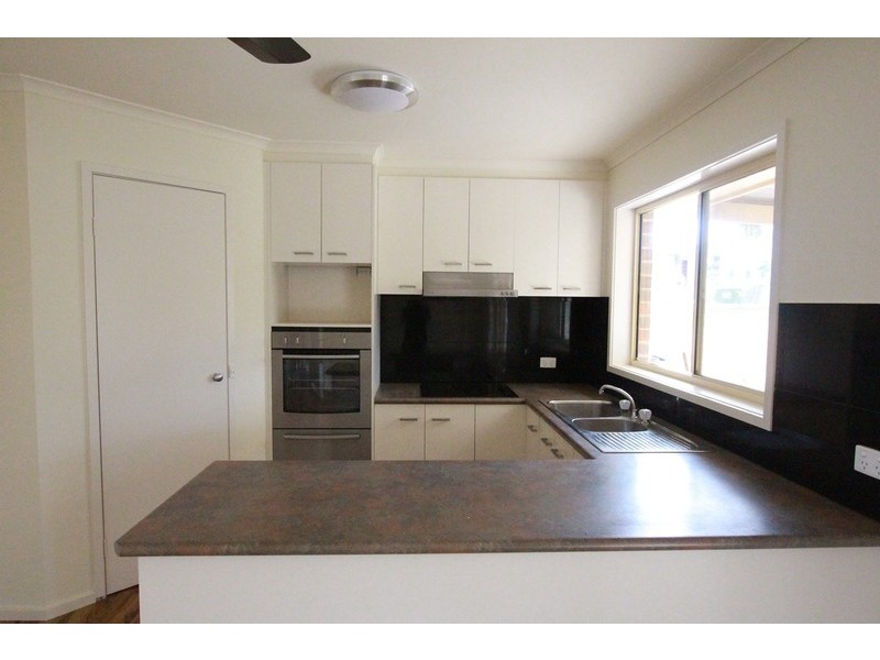 8 Settlers Place, Maiden Gully VIC 3551