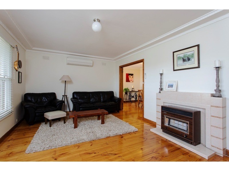 32 Keck Street, Flora Hill VIC 3550