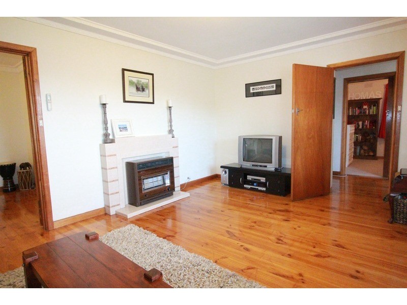 32 Keck Street, Flora Hill VIC 3550