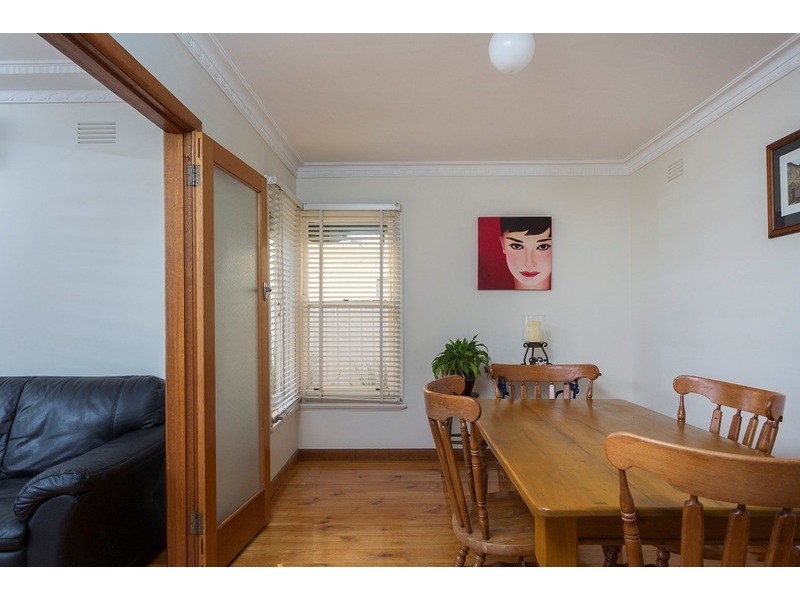 32 Keck Street, Flora Hill VIC 3550