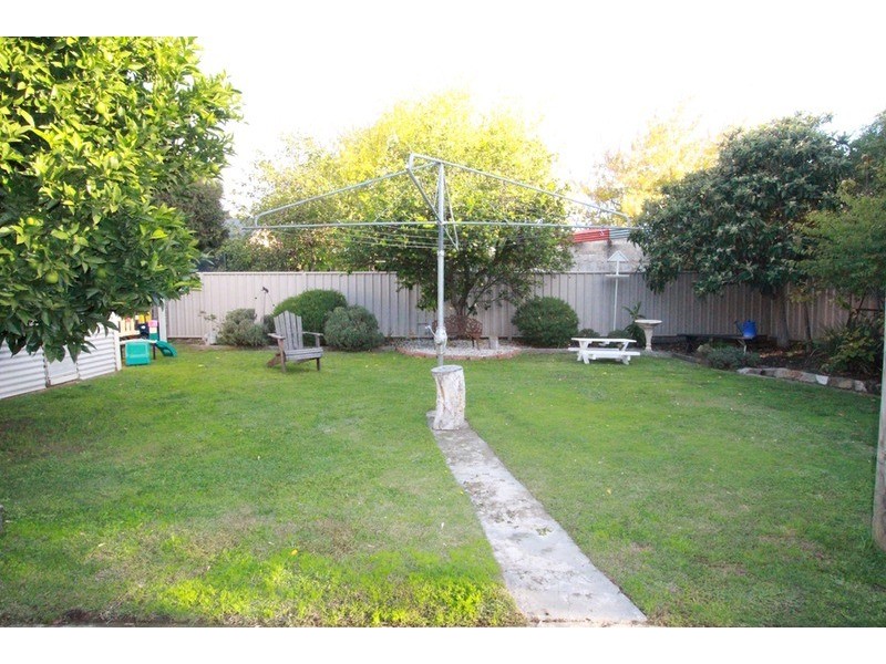 32 Keck Street, Flora Hill VIC 3550