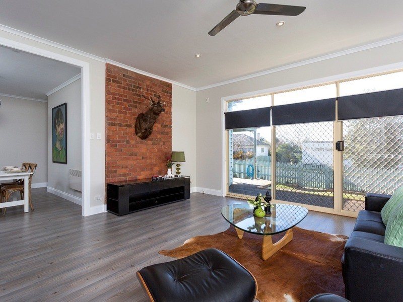 9 Knape Street, Long Gully VIC 3550