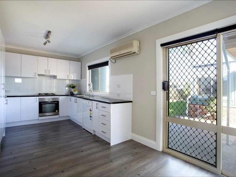 9 Knape Street, Long Gully VIC 3550