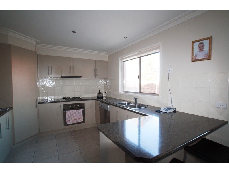 2/40 John Street, Kangaroo Flat VIC 3555