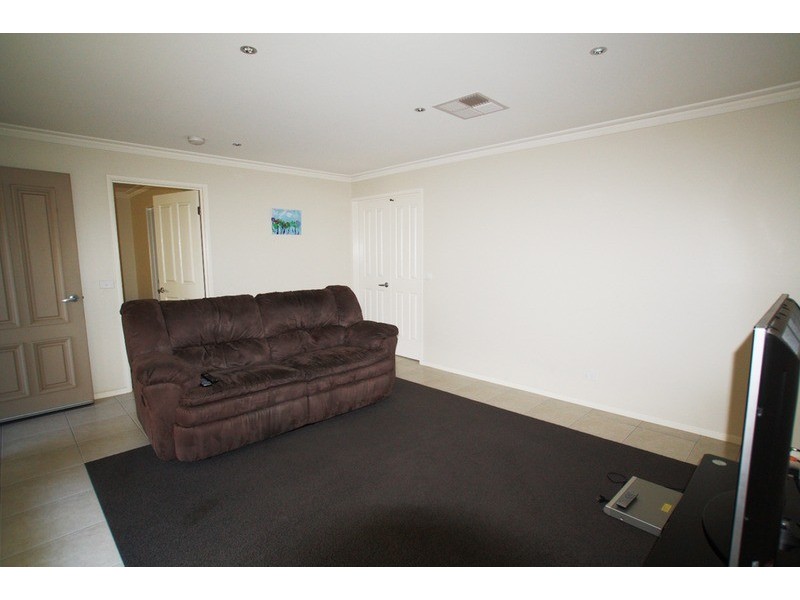 2/40 John Street, Kangaroo Flat VIC 3555