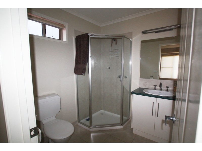 2/40 John Street, Kangaroo Flat VIC 3555