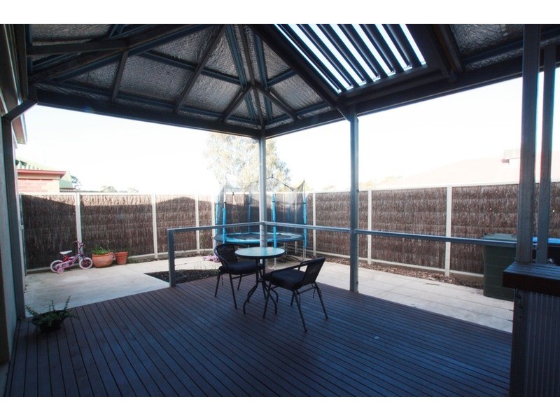 2/40 John Street, Kangaroo Flat VIC 3555