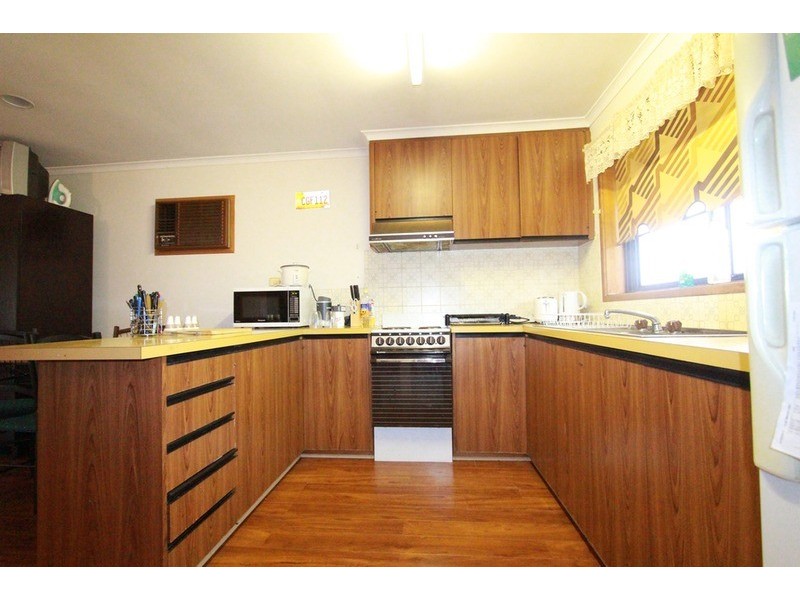 3/49 Ellis Street, Flora Hill VIC 3550