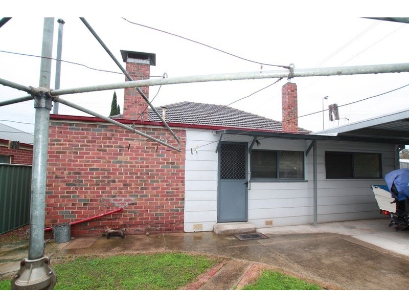 194 Mackenzie Street West, Golden Square VIC 3555