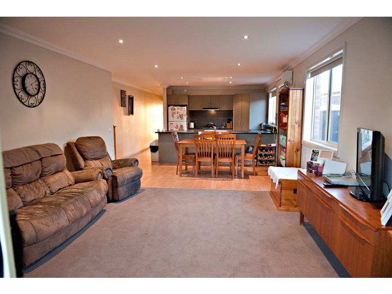 180 Myrtle Road, Epsom VIC 3551