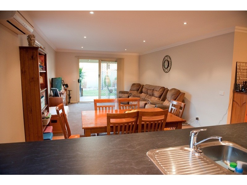 180 Myrtle Road, Epsom VIC 3551