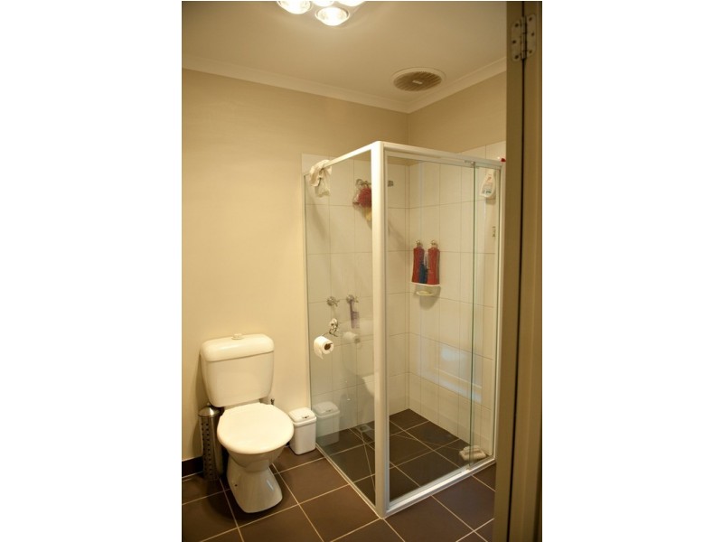 180 Myrtle Road, Epsom VIC 3551