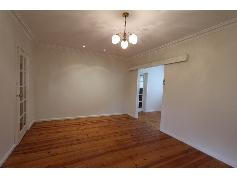 5 Chapel Street, Kangaroo Flat VIC 3555