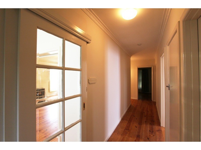 5 Chapel Street, Kangaroo Flat VIC 3555