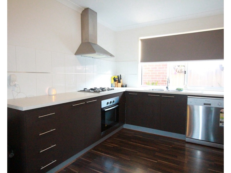 1 Highview Terrace, Kangaroo Flat VIC 3555