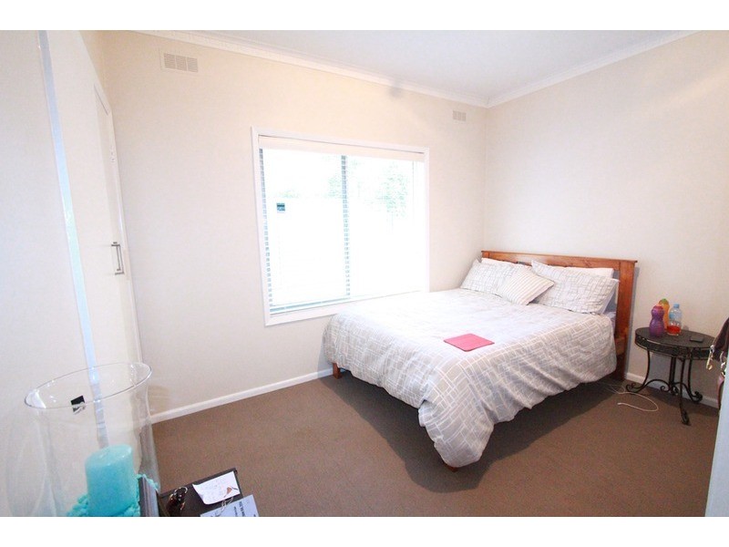 402 Napier  Street, White Hills VIC 3550