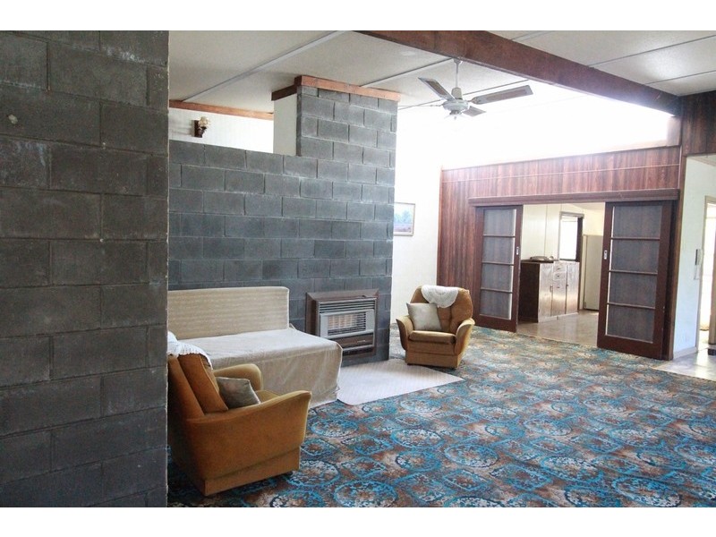 392 Eaglehawk Road, Eaglehawk VIC 3556