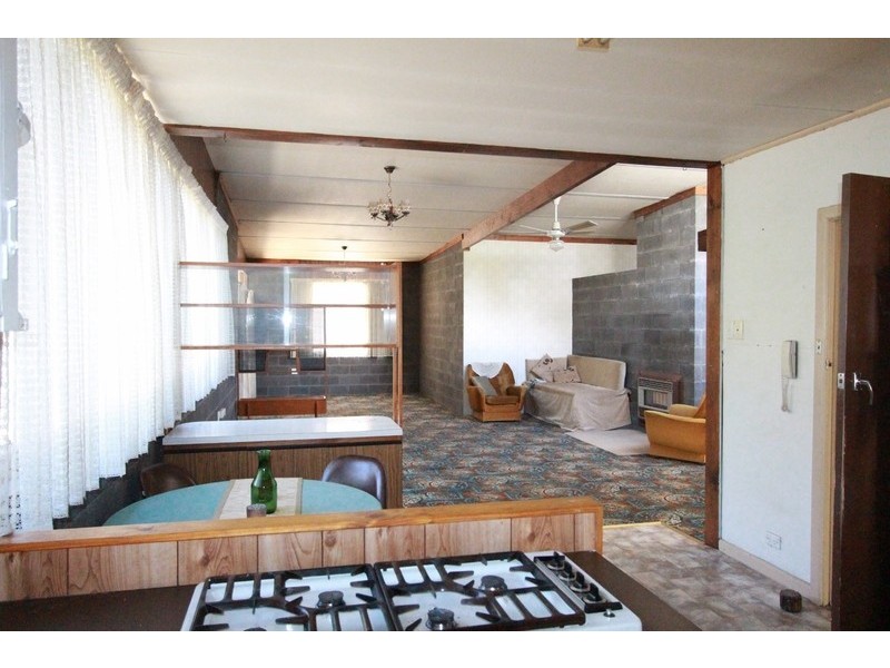 392 Eaglehawk Road, Eaglehawk VIC 3556