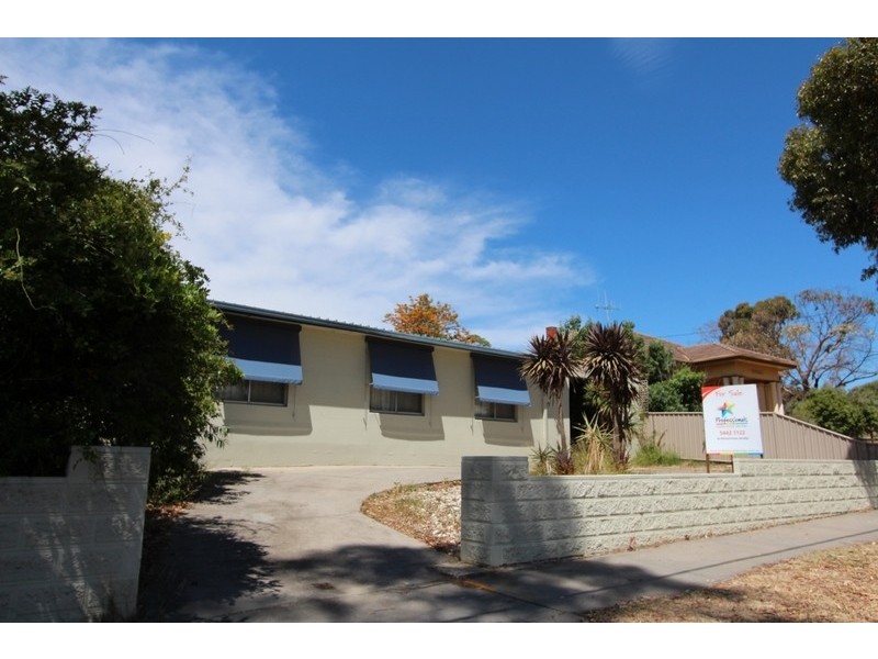 392 Eaglehawk Road, Eaglehawk VIC 3556