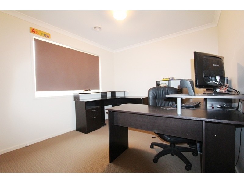 27 Belladonna Rise, Kangaroo Flat VIC 3555