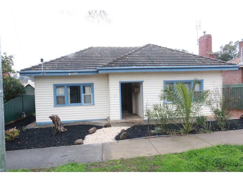17 Spring Gully Road, Spring Gully VIC 3550