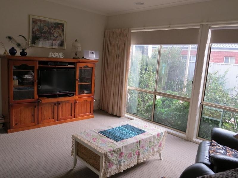3 Black Wattle Avenue, Epsom VIC 3551