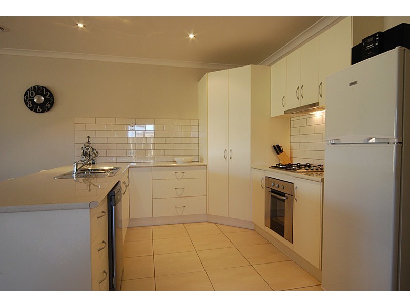 56 Bassett Drive, Strathfieldsaye VIC 3551