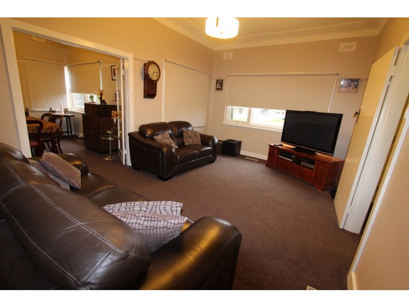 12 Ellis Street, Flora Hill VIC 3550