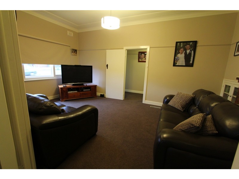 12 Ellis Street, Flora Hill VIC 3550