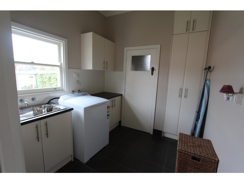 12 Ellis Street, Flora Hill VIC 3550