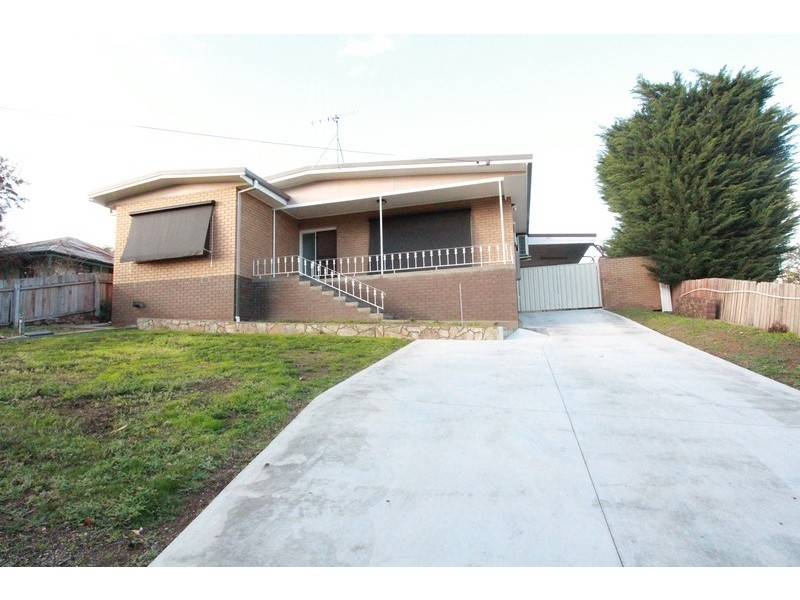 92 Booth Street, Golden Square VIC 3555