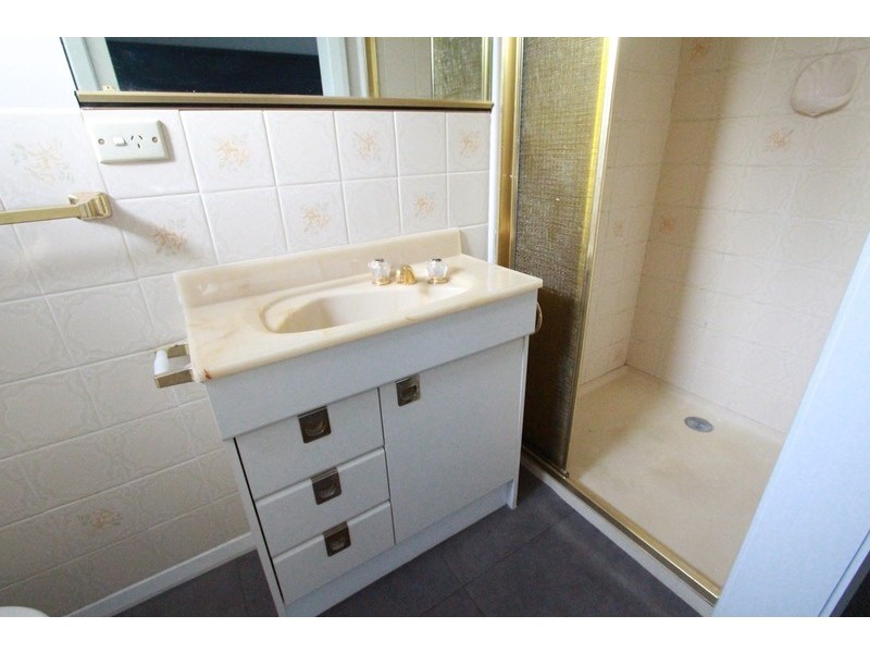 92 Booth Street, Golden Square VIC 3555