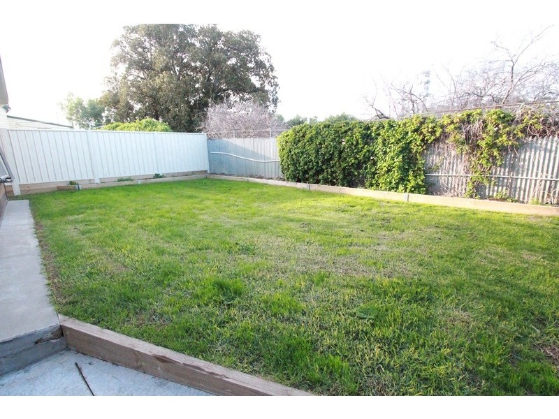 92 Booth Street, Golden Square VIC 3555