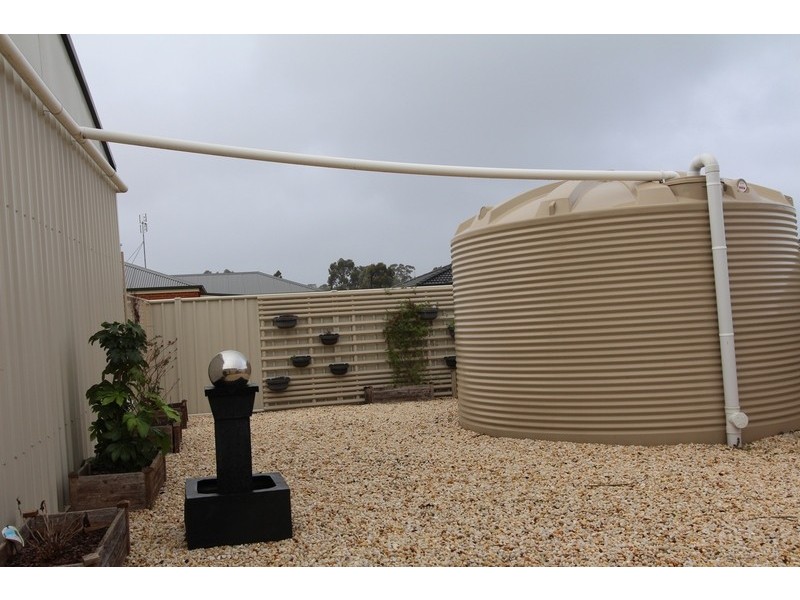 7 Mulga  Avenue, Epsom VIC 3551