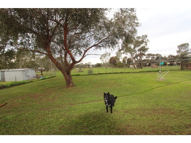 69 Rennie  Street, Huntly VIC 3551