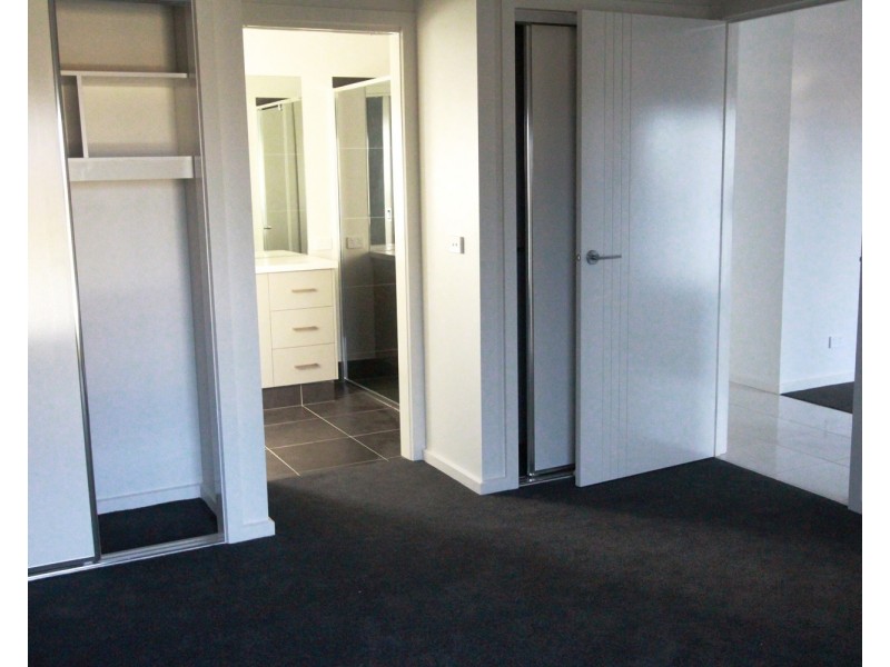 1/3 Ryan Street, North Bendigo VIC 3550