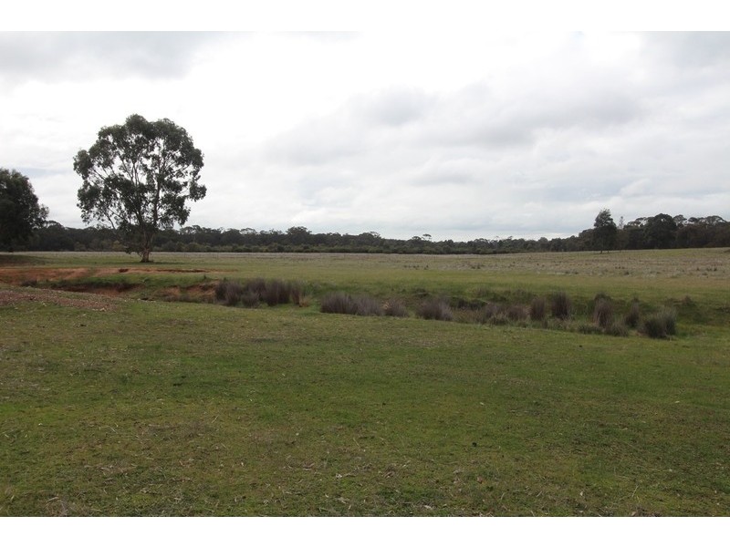 Lot 2 Old Boort Road, Wedderburn VIC 3518