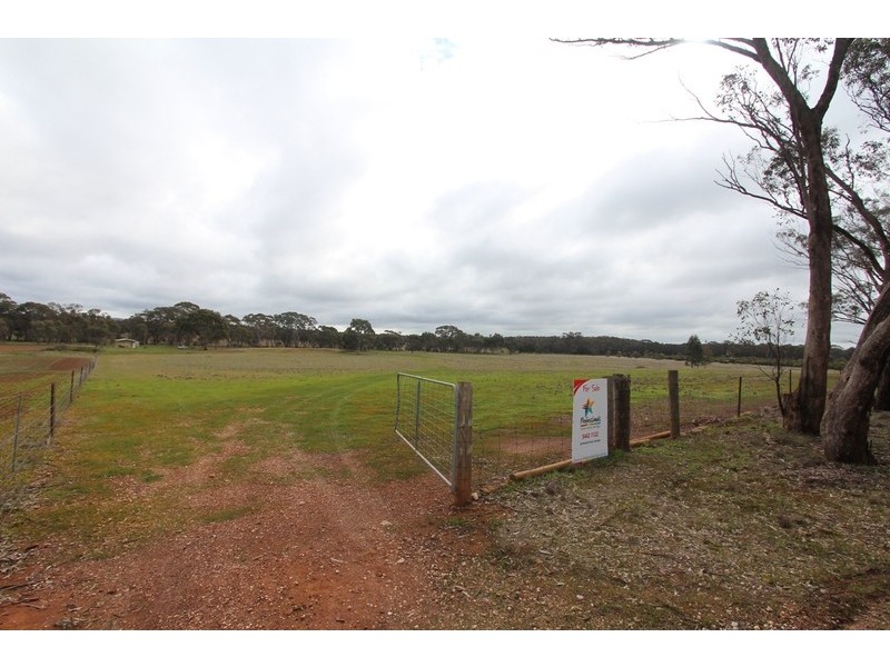 Lot 2 Old Boort Road, Wedderburn VIC 3518