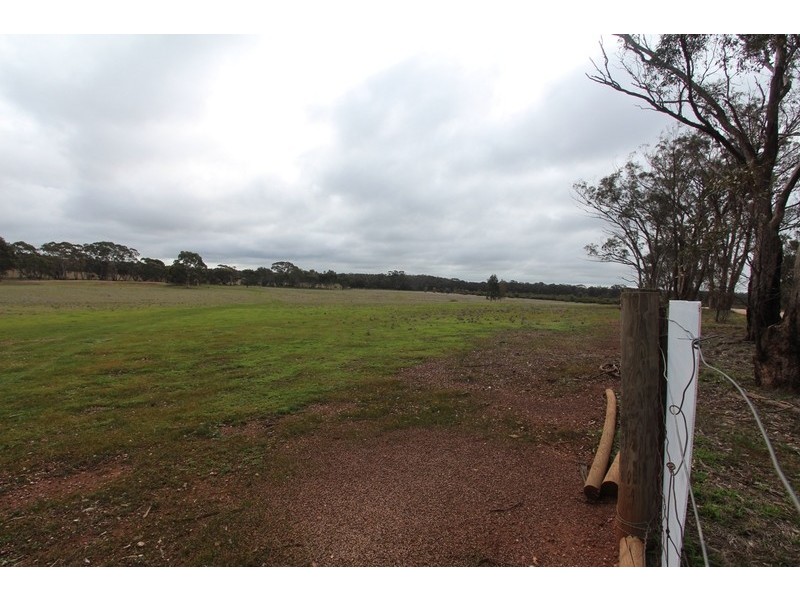 Lot 2 Old Boort Road, Wedderburn VIC 3518