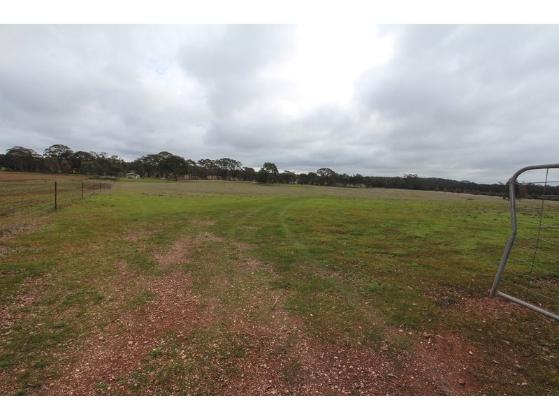 Lot 2 Old Boort Road, Wedderburn VIC 3518