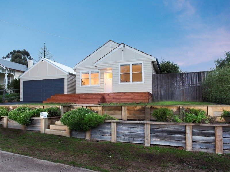 60 Honeysuckle Street, Bendigo VIC 3550