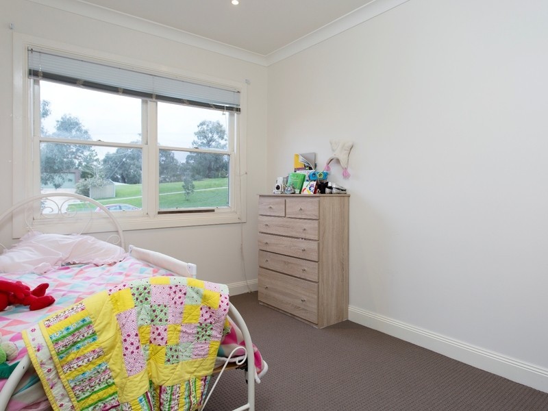 60 Honeysuckle Street, Bendigo VIC 3550