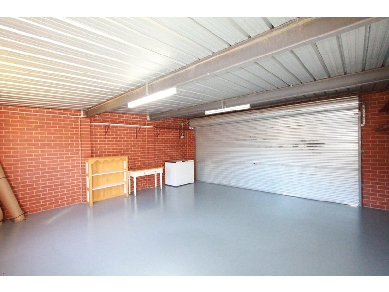 15b Somerville Street, Flora Hill VIC 3550