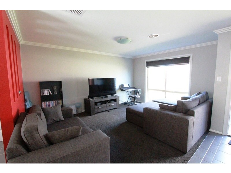 50 Dowding  Street, California Gully VIC 3556