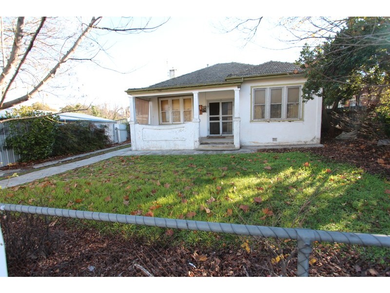 9 Townsend Street, Kennington VIC 3550