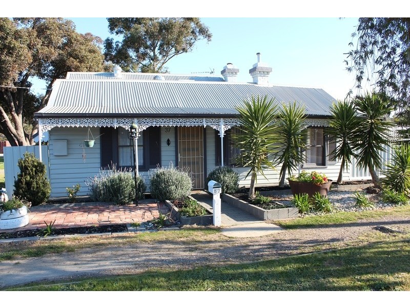 37 Peg Leg Road, Eaglehawk VIC 3556