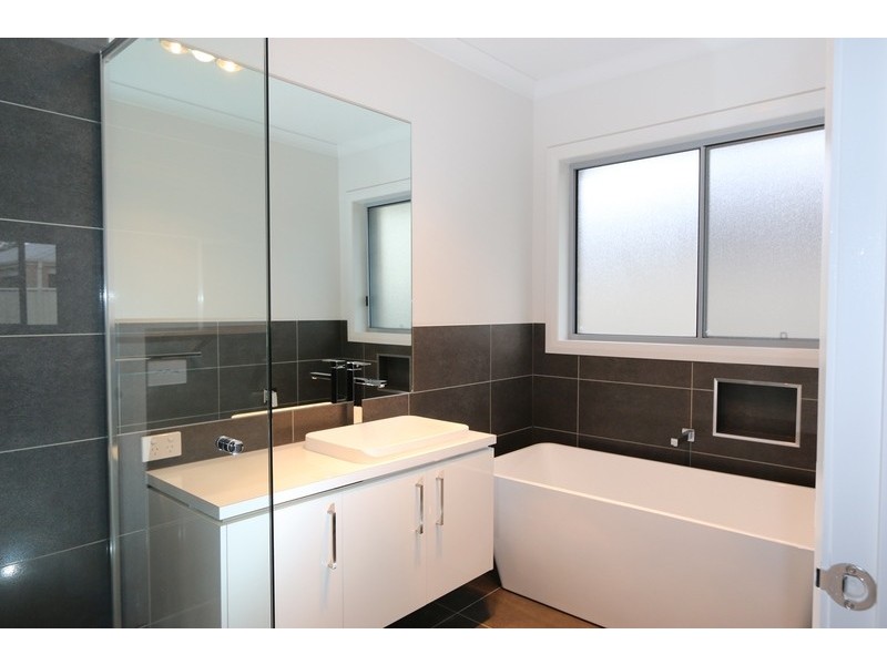 3 Sussex Street, Strathfieldsaye VIC 3551