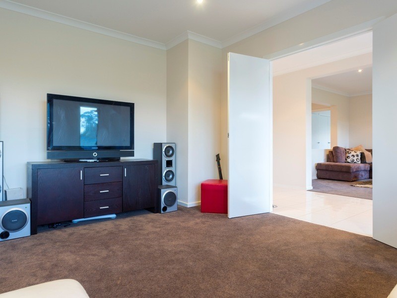 1 Datson Place, Junortoun VIC 3551