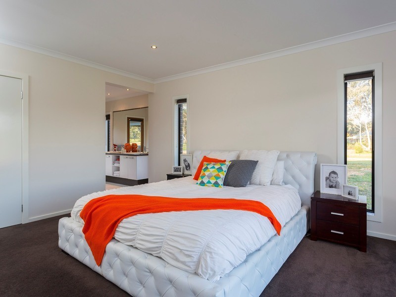 1 Datson Place, Junortoun VIC 3551