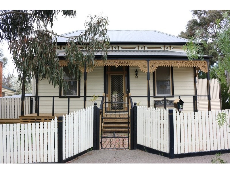 52 Honeysuckle  Street, Bendigo VIC 3550